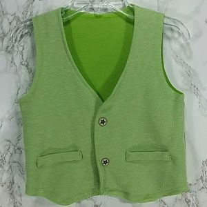 Green Vest. Kids   :)